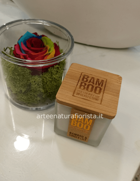 Rosa stabilizzata con candela