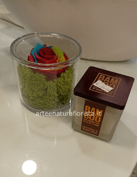 Rosa stabilizzata con candela