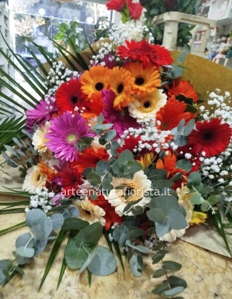 Bouquet di gerbere colorate