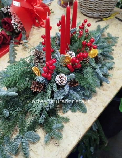 Centrotavola con candele lungo