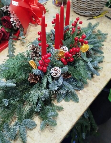 Centrotavola con candele lungo